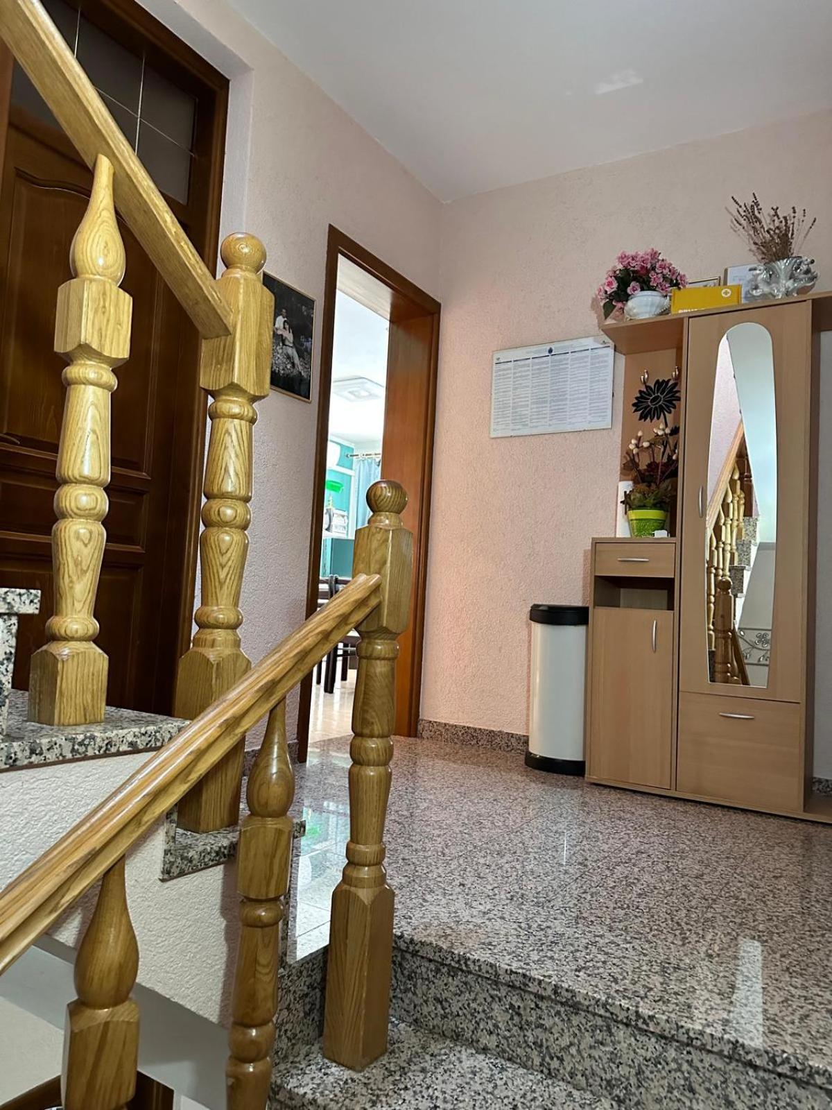 Apartmani Djurda คิร์ก ภายนอก รูปภาพ