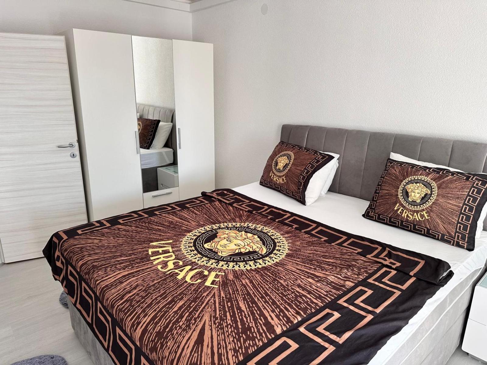 Apartmani Djurda คิร์ก ภายนอก รูปภาพ